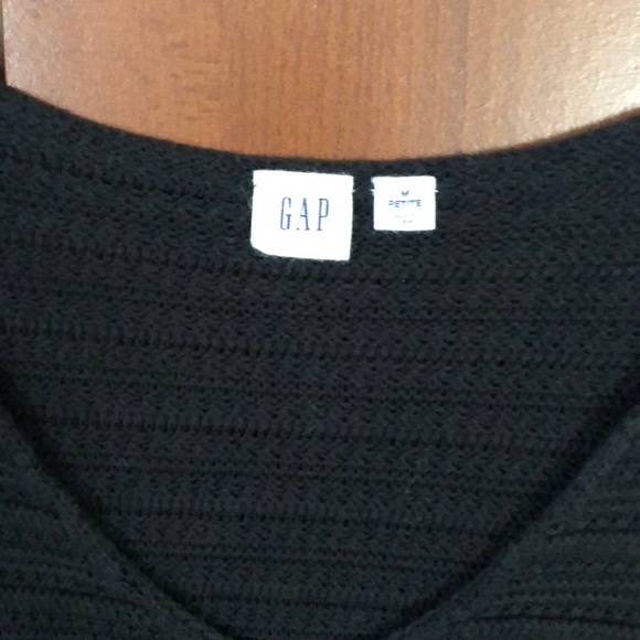 GAP 3/4 Sleeve Crotchet Sweater Top - Picture 4 of 6